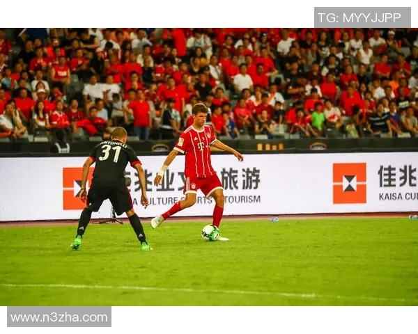 AC米兰与拜仁慕尼黑的巅峰对决球迷热情高涨不容错过 AC米兰与拜仁慕尼黑的巅峰对决球迷热情高涨不容错过