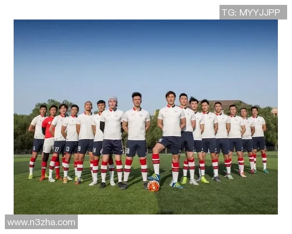 恩佐的成长之路：从青涩少年到足球场上的闪耀明星