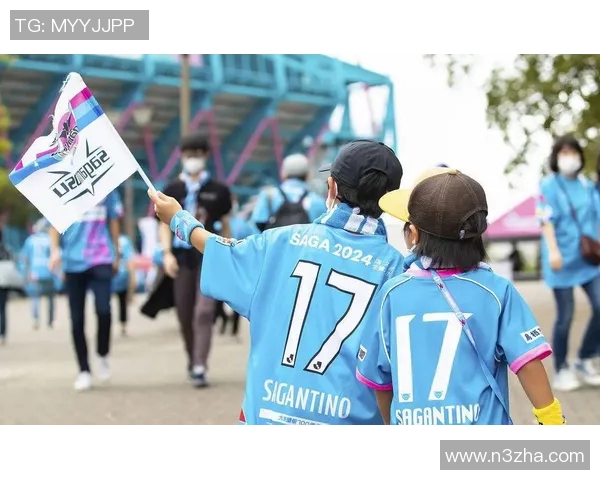 水壶蜀葵与爱媛FC的激烈对决揭示了足球战术的魅力与团队精神的较量 水壶蜀葵与爱媛FC的激烈对决揭示了足球战术的魅力与团队精神的较量