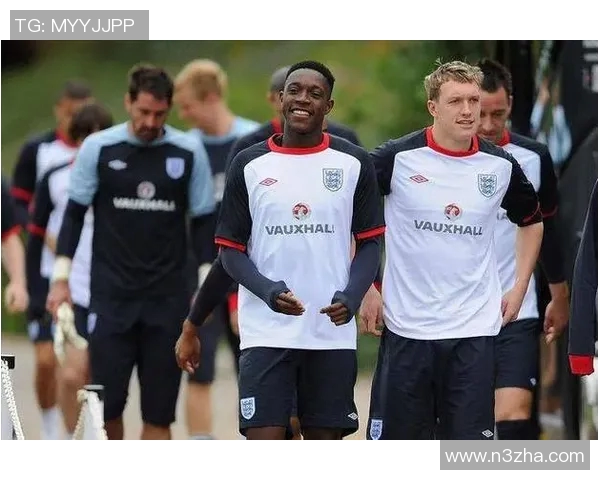 牛津联与朴次茅斯激战正酣比分悬念引人关注