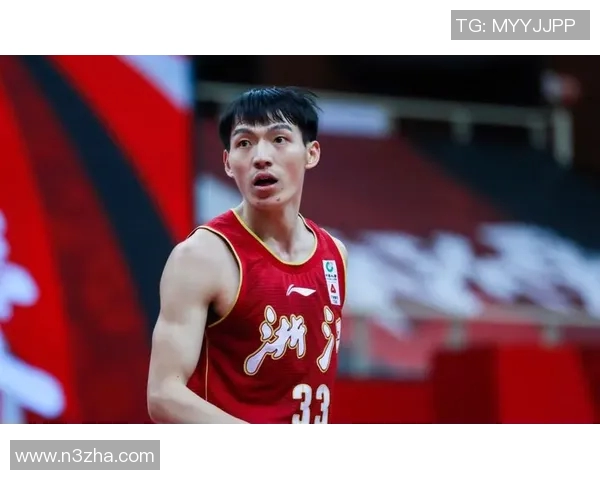 吴前:从篮球场上的闪耀星光到生活中的坚韧奋斗者 吴前:从篮球场上的闪耀星光到生活中的坚韧奋斗者