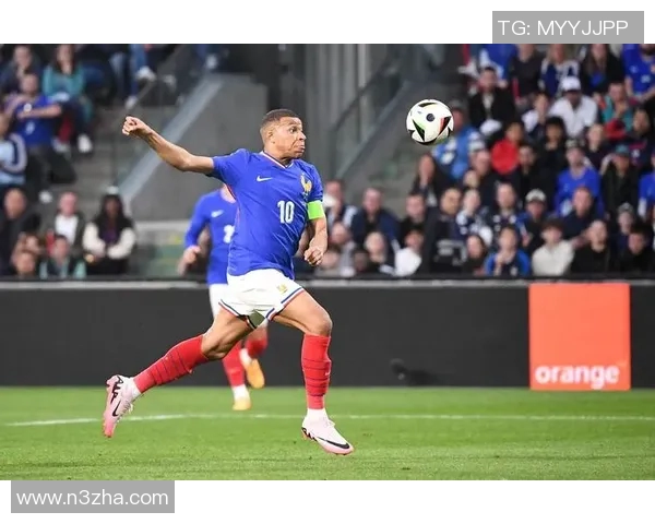 姆巴佩转会风波再起皇马夏季窗口18亿欧元报价引发热议